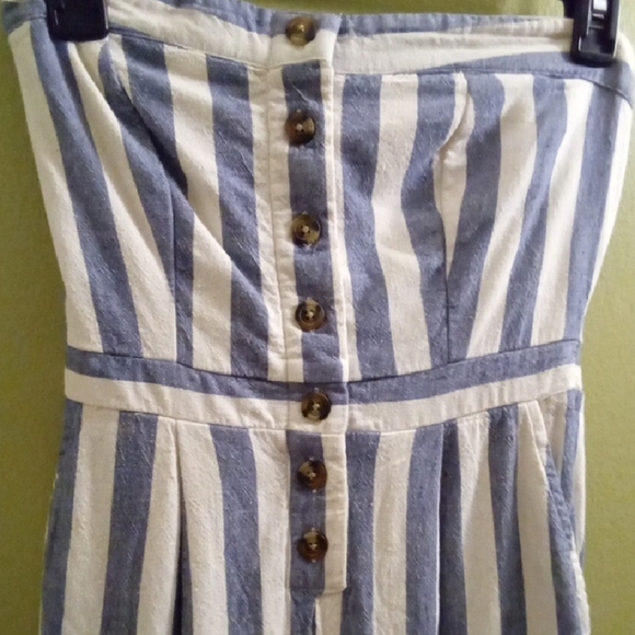 Womans XS American Eagle Blue White Striped StraplessJumpsuit Relaxed Fit Pocket - Picture 4 of 5